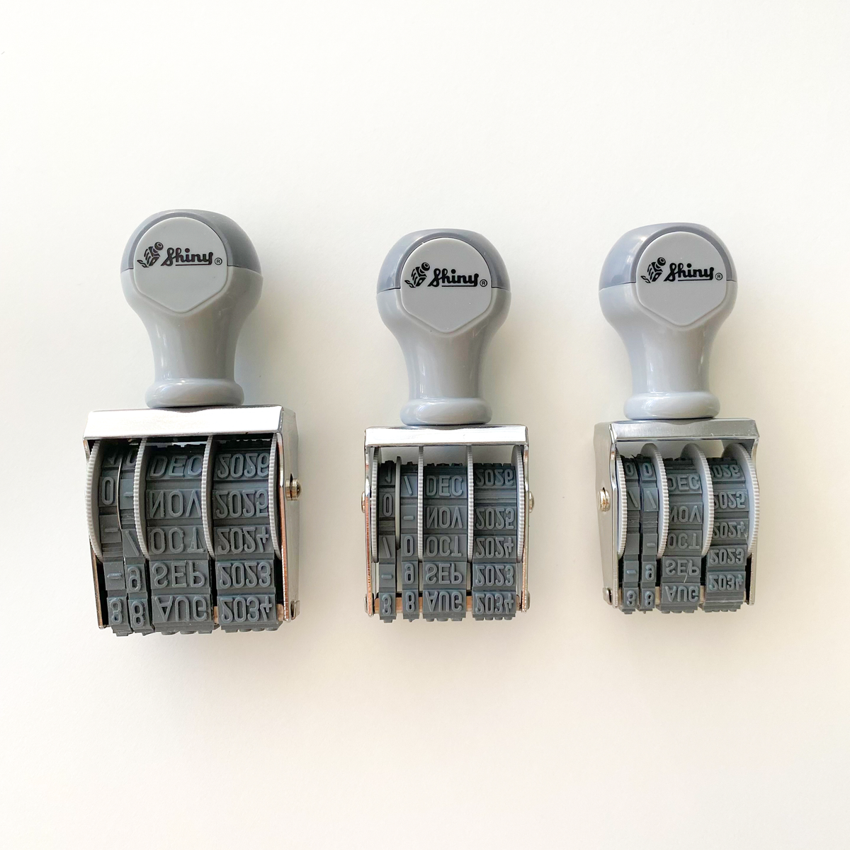 Shiny Rotating Dater Stamp - Simple Paper