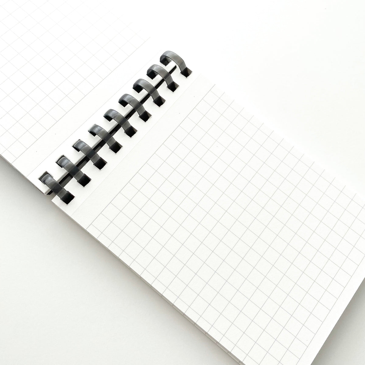Kokuyo A7 Black Soft Ring Reporter Style Notebook - Simple Paper