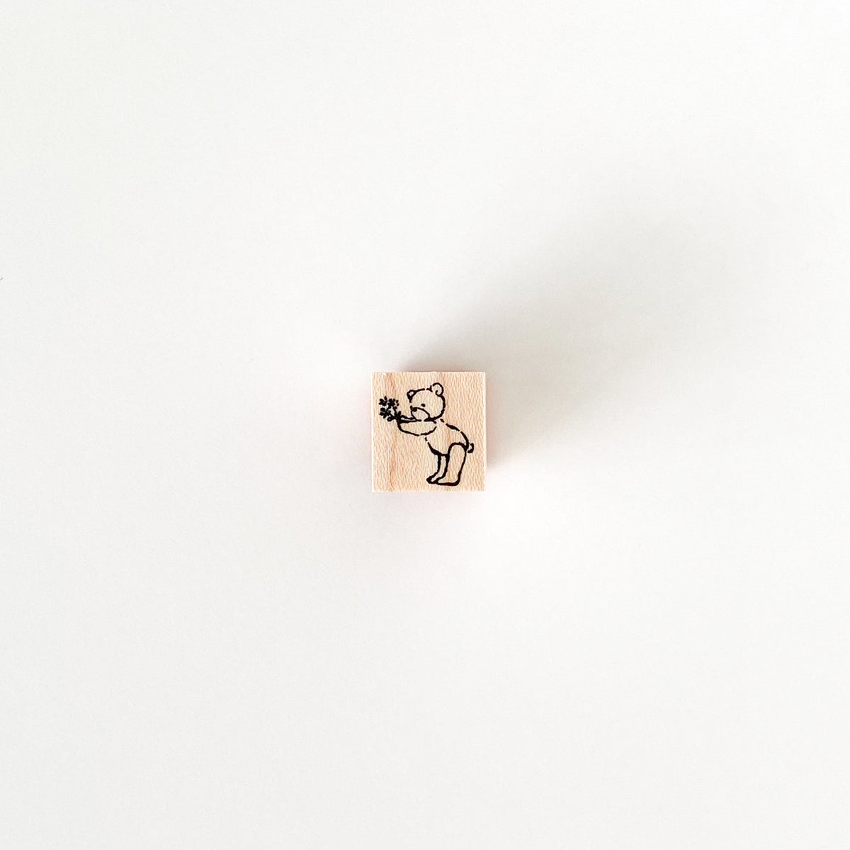 Ma7stamp Life of a Teddy Bear Bear With Flowers